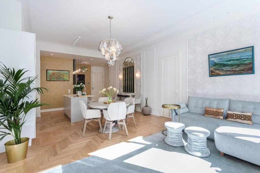 Jogailos Residence Peaceful Old Town Luxury 3 Bdr, 2 Bthr, Free Garage, Top-Speed Wifi VNO Exterior foto